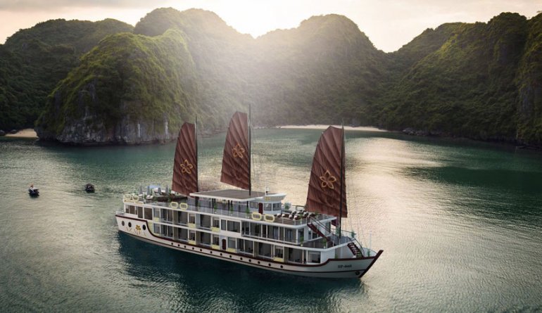 Rubicontours Azalea Cruises Halong Bay